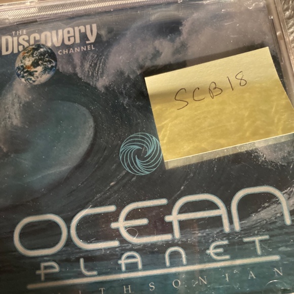 Ocean planet Smithsonian Pc -CD-Rom game Discovery Channel new & Sealed - Picture 2 of 3